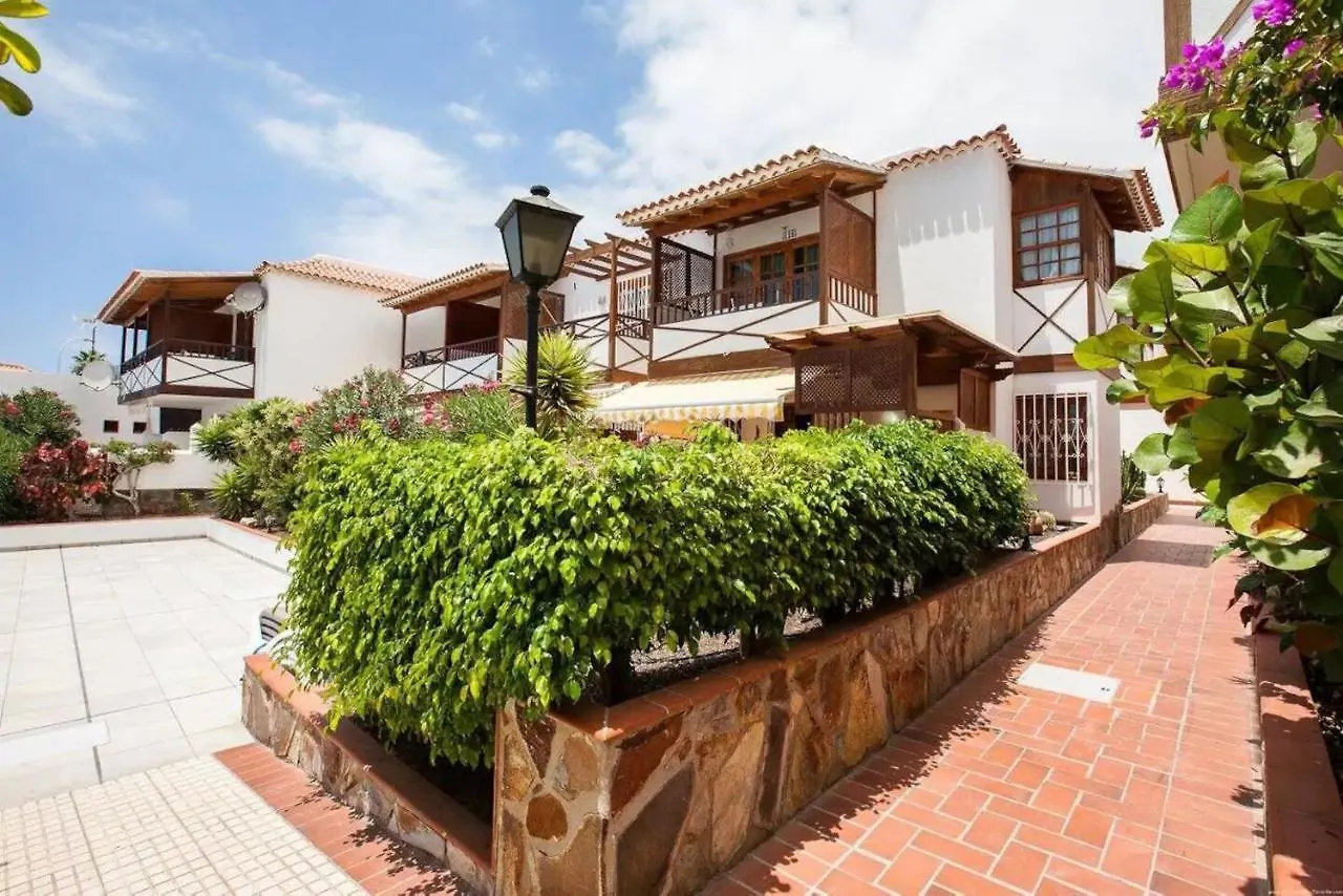 1 Bedroom Apartment For 4 People In Tenerife Costa Adeje  España